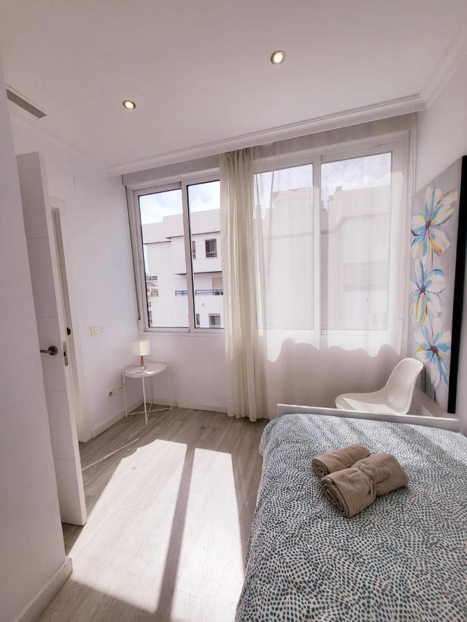 Stylish 3 Bedroom Penthouse In Marbella Centre With Large Pool Close To The Beach Exteriér fotografie